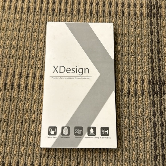 XDesign Premium Tempered Glass Screen Protector - Picture 2 of 3